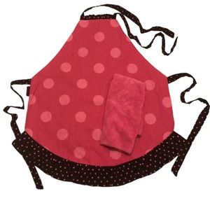 Handcrafted Reversible Polka Dot Apron w/Attachable Dishtowel
